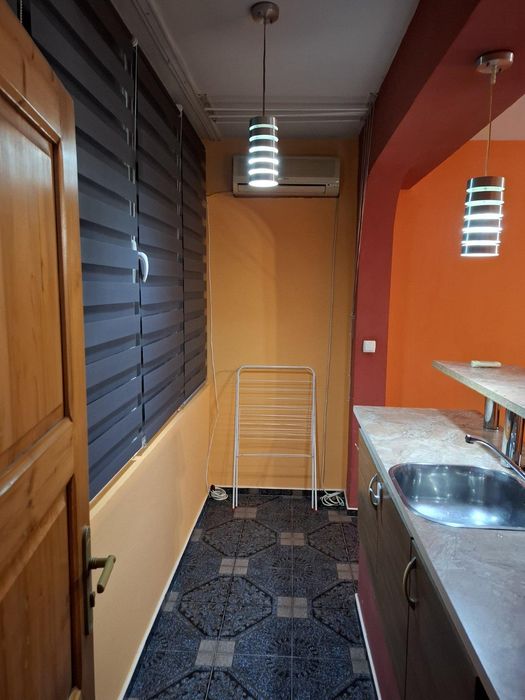 Дава се под наем Едностаен апартамент в Пловдив, Христо Смирненски - 50 кв.м за 250 € - Снимка #2