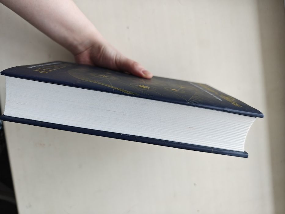 Люсинда Райли "Семь сестер"