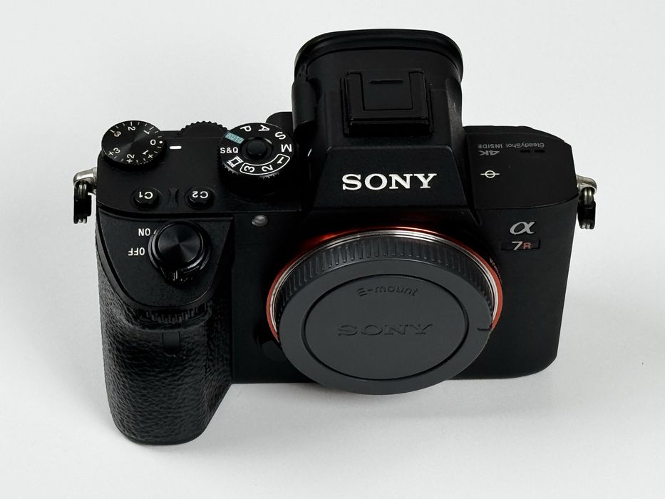 Sony a7R IIIA 42Mpx, impecabil