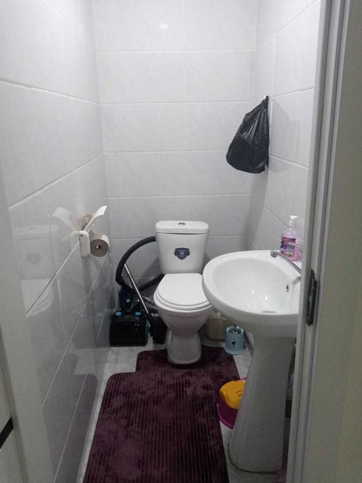 Янги хайот Спутник 16а дан 2 хонали 63 кв. квартира сотилади