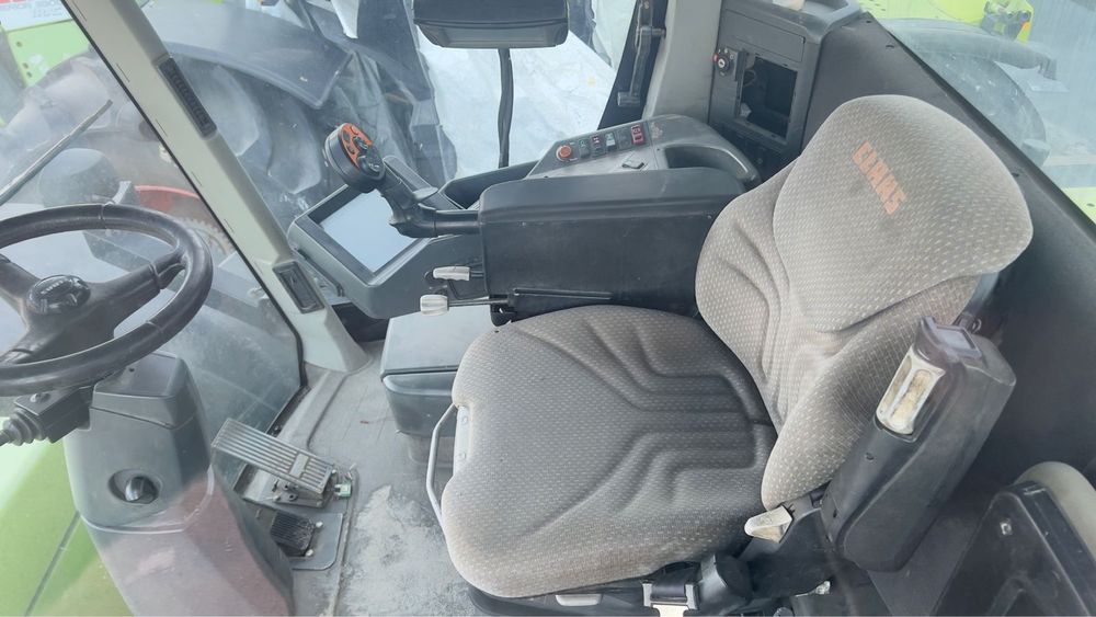 Трактор xerion 3800,