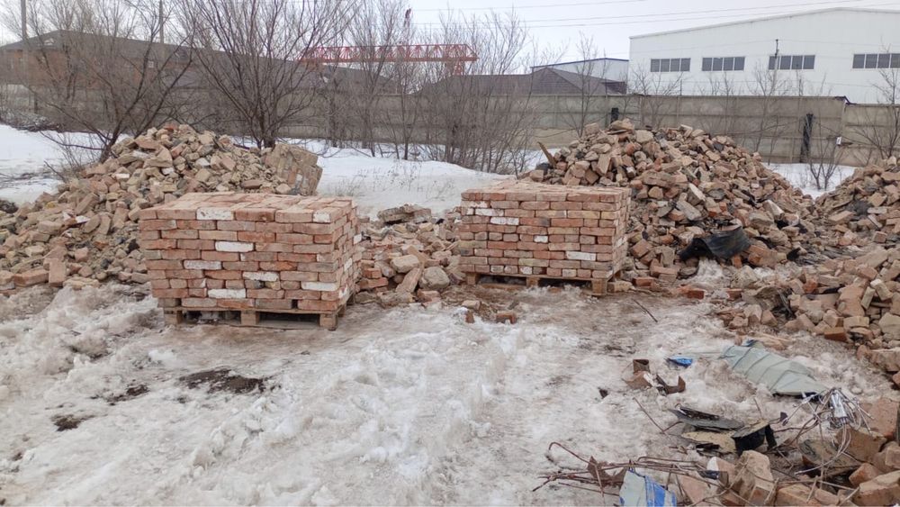 Продам красный кирпич