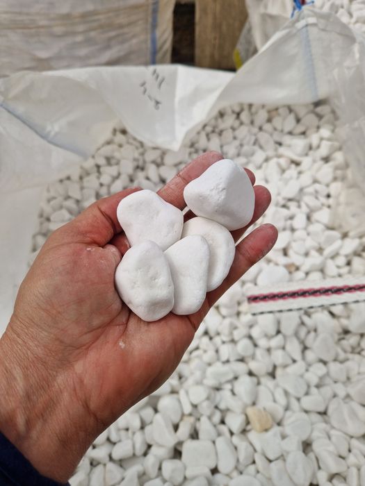 Marmura rotungita Alba, petricele decorative, Ardezie, Marmer Kavala