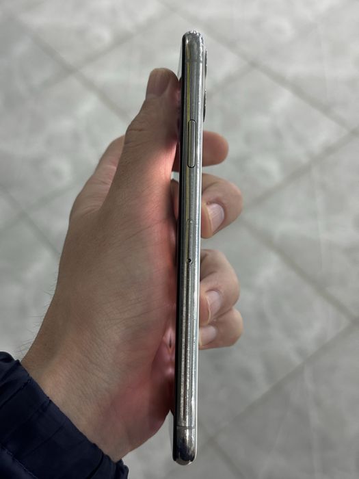 Айфон 11 про мах продам