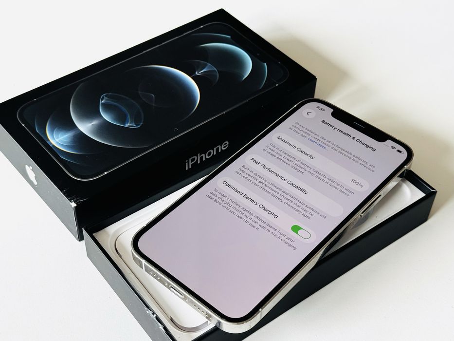 Iphone 12 Pro 256GB Silver 100% Батерия! Гаранция 6 месеца