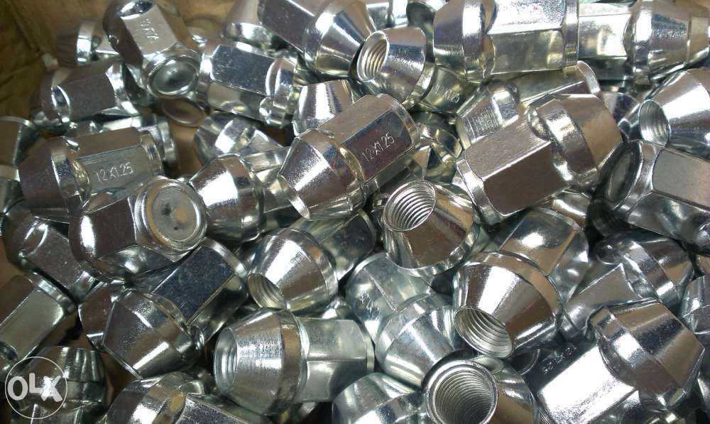 Piulite Ford pentru jante aliaj si tabla