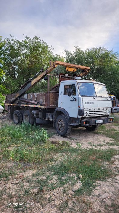 Продам камаз самопогрузчик.