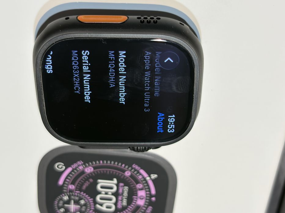 Apple Watch Ultra 3 Titanium milanese loop band
