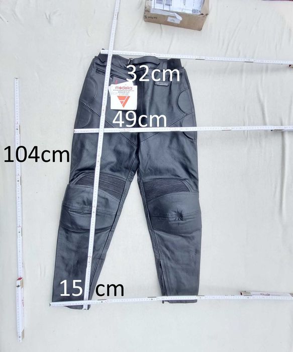 O sa vand pantaloni de piele pentru MOTO!!!
NOU! Germania!