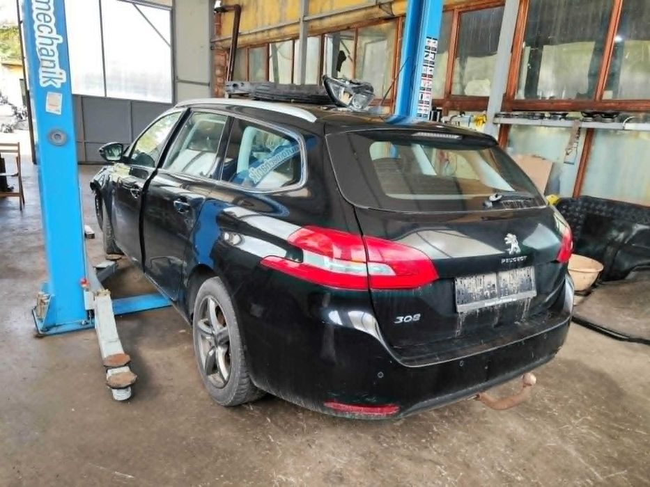 Peugeot 308 2019г Facelift на части пежо 308 2019г фейс