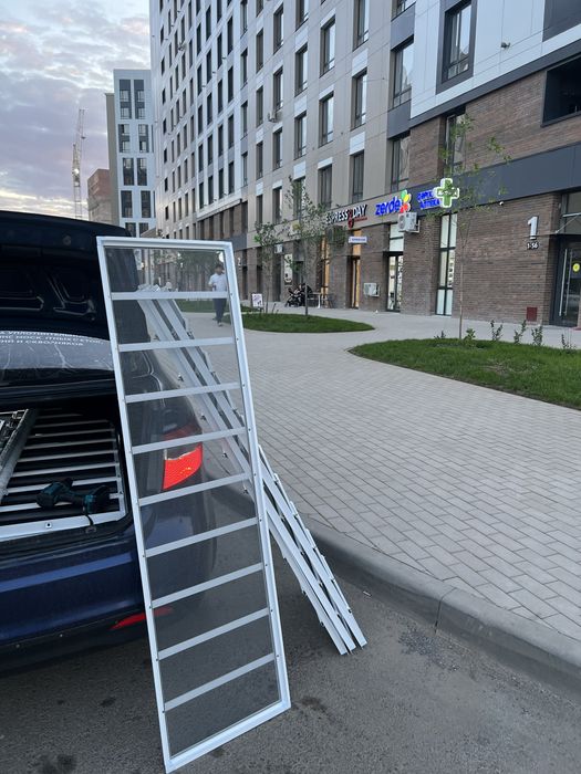 Решетка на окон, москитная сетка