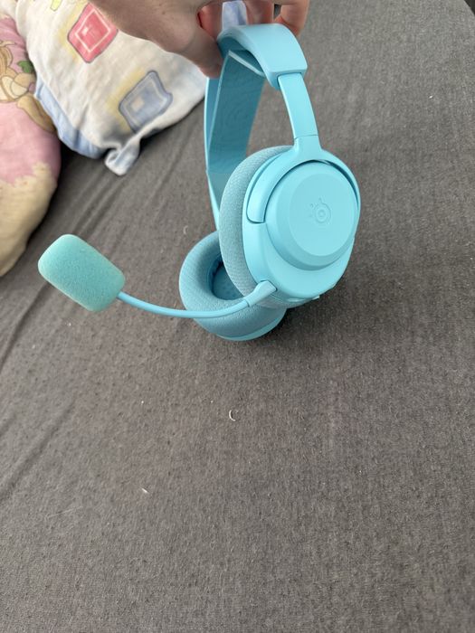 Casti gaming Logitech