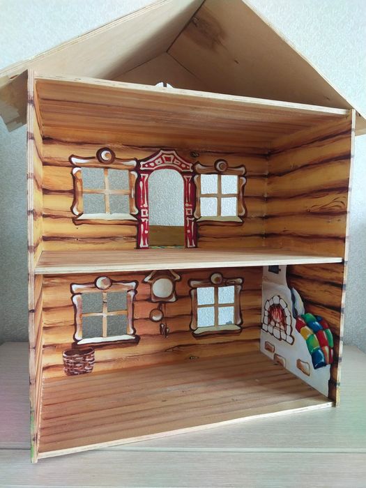 Продам домик деревянный