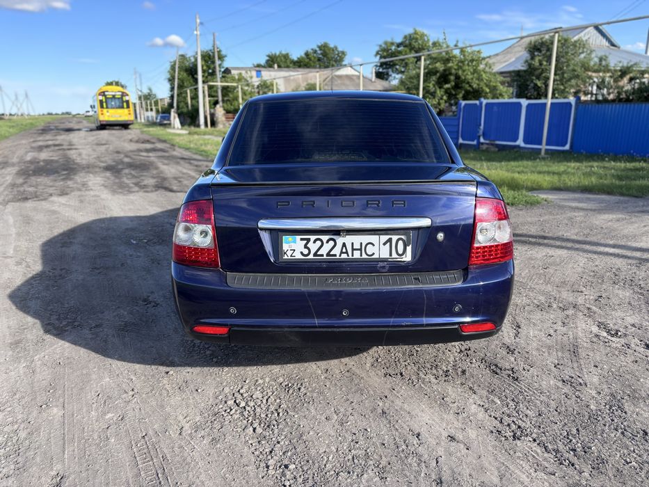 Продам приору в хорошем состояние