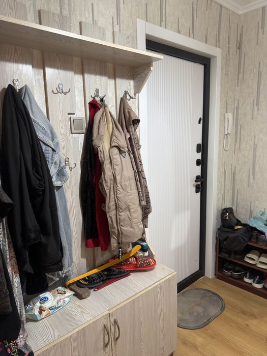 Продам 2 комнатную квартиру