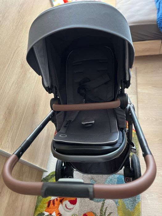 Комбинирана бебешка количка Maxi Cosi Addora 2