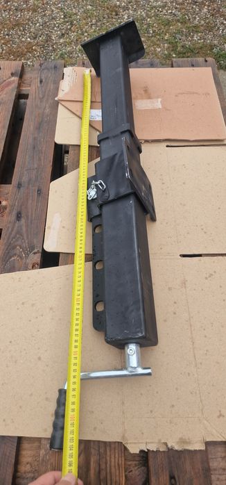 Picior sprijin remorca agricola 7 tone pret 750 lei se poate trimite p