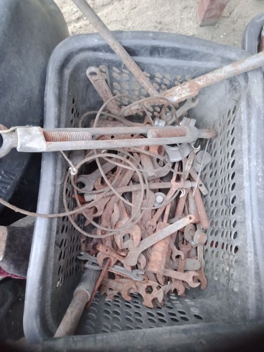 Садовые инструменты.