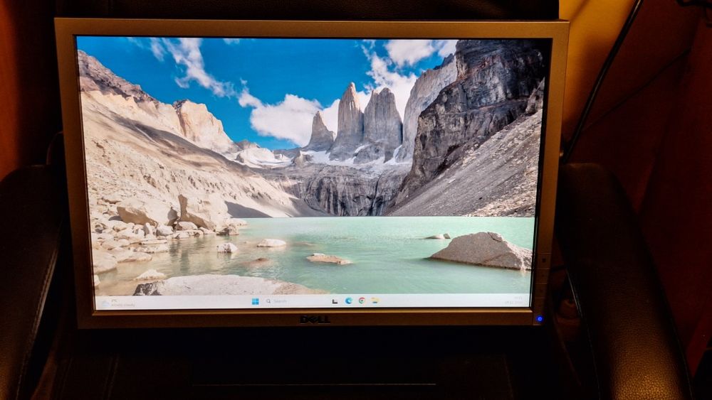 Monitor LCD 19" Dell 1909Wf, DVI, VGA, 1440x900p, 5ms