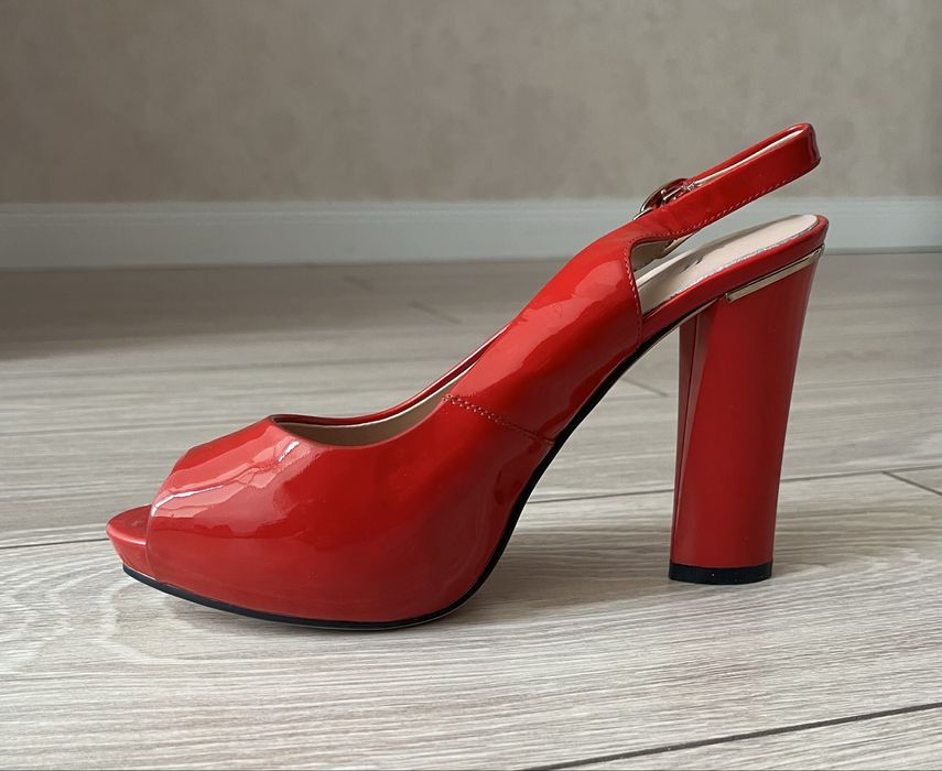 Продам обувь на каждый день