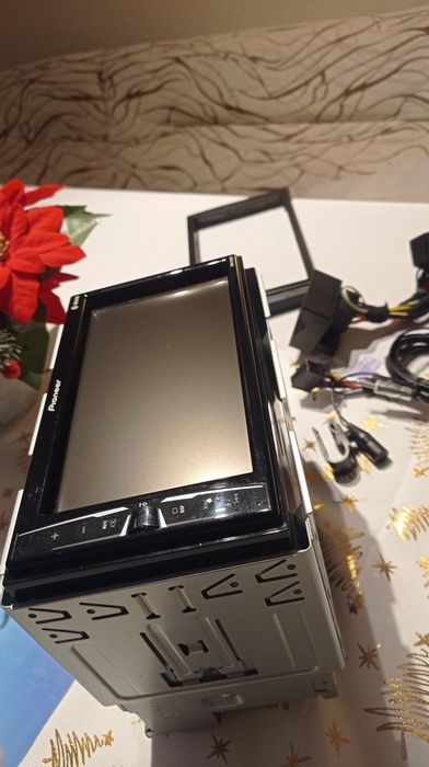 Pioneer MVH -A 210 BT  - Astra H