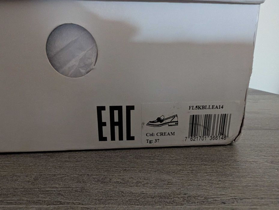 Кожени мокасини Guess 38 номер, дамски обувки