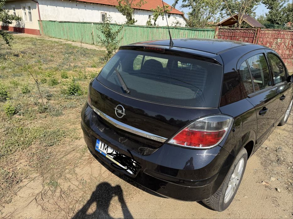 De vanzare opel asta h
