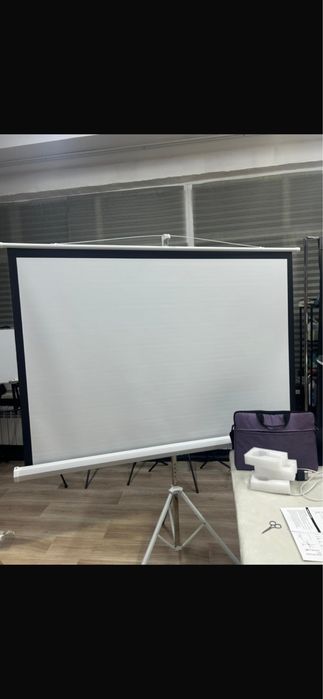 Проекциооный экран