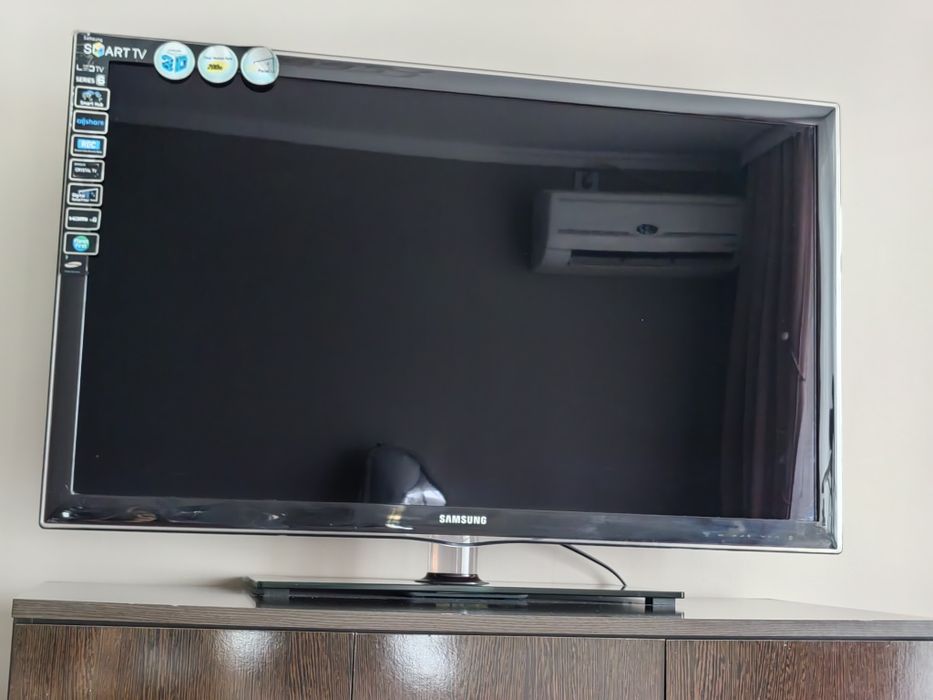Продам телевизор Samsung в отличном состоянии