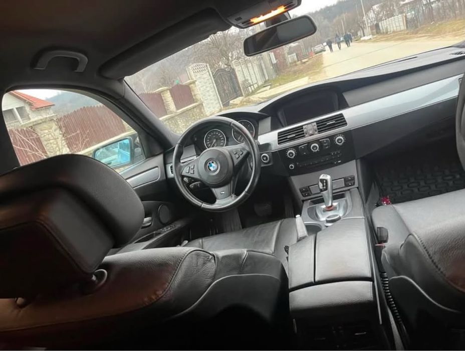 Vând BMW e60 530d