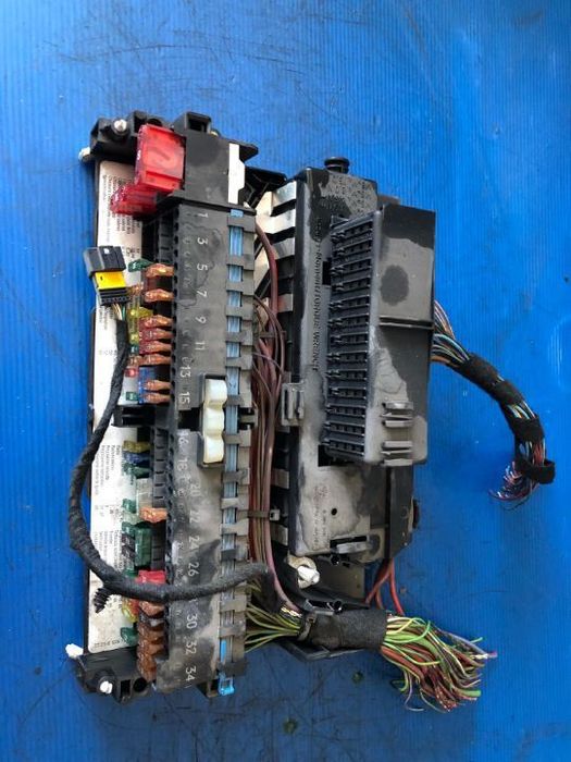 panou siguranta bmw seria 3 e46 compact 2003