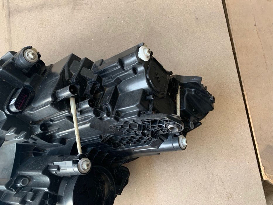 Фар за Шкода Кодиак Skoda Kodiaq