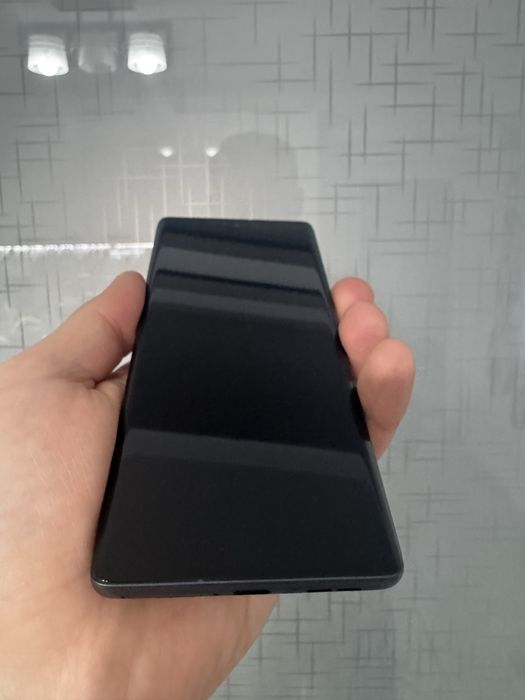 Motorola g85 5g / 256 GB / 8G RAM