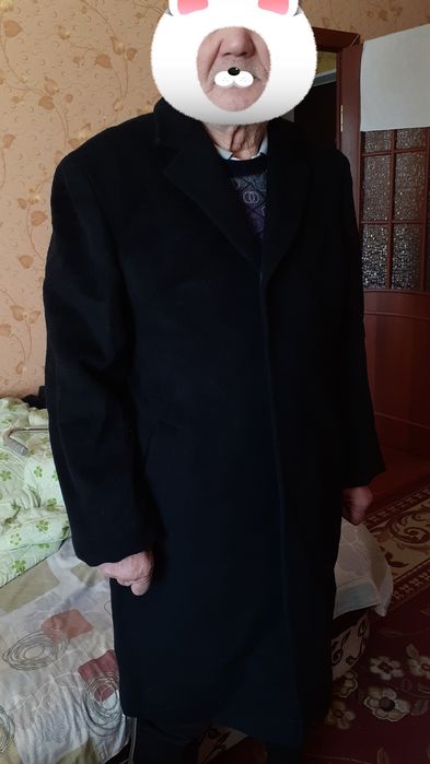 Продам пальто мужское 54 размер.