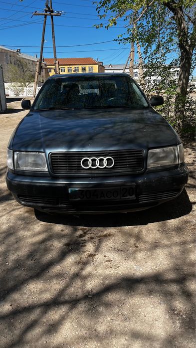 Audi 100 c 4 …….