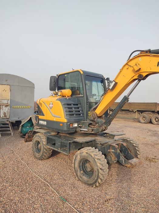 Hyundai HW60 mini