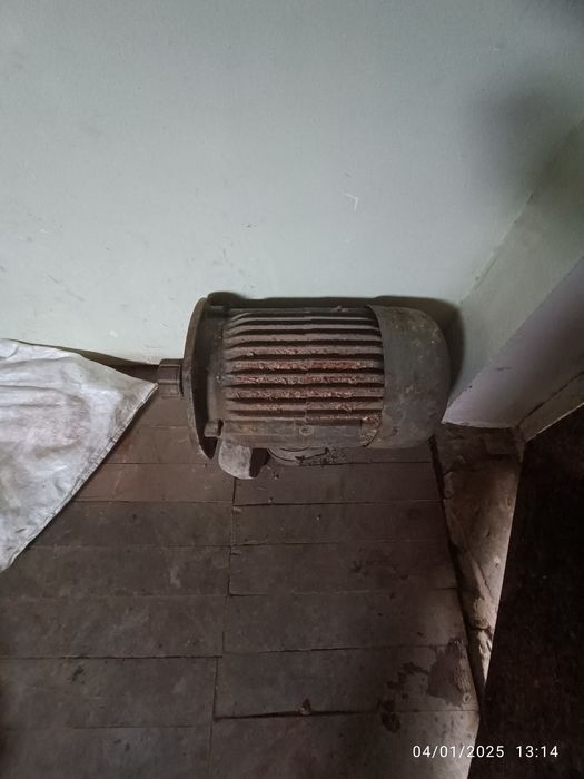 Un tegirmon sotiladi