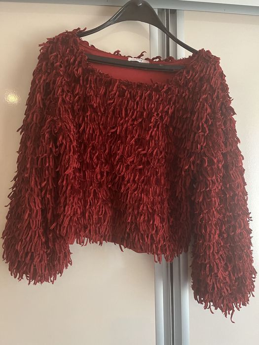 Елегантна червена блуза