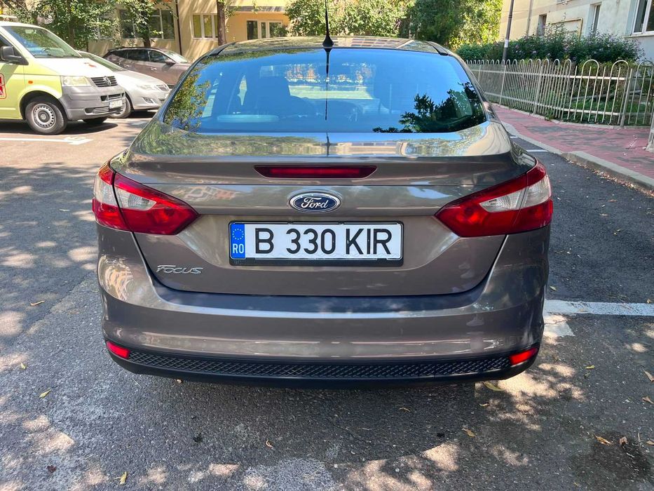 FORD Focus 2012 — imagine 3