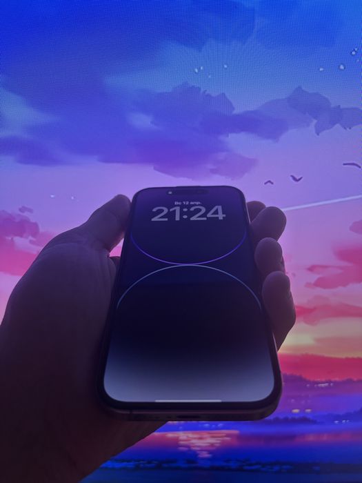 Айфон 16 про в идеальном состояний