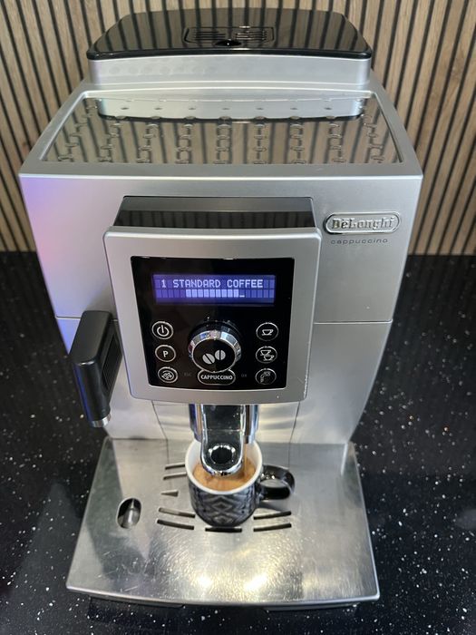 Delonghi Cappuccino ECAM 23.460.S - Перфектно състояние с гаранция!