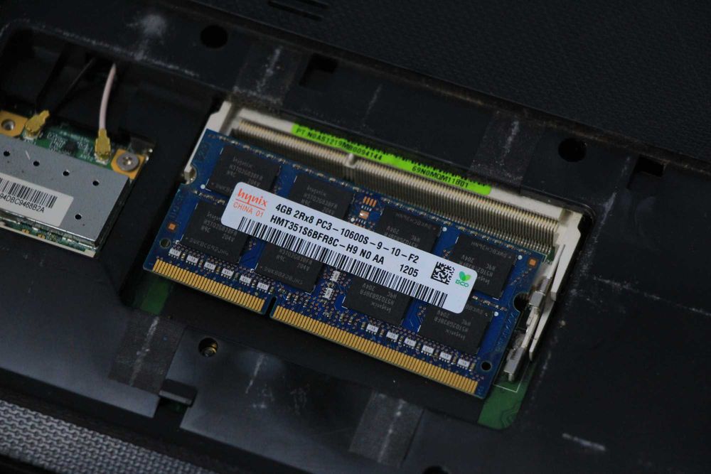 Remont yoki zapchast uchun Asus I3 2 avlod noutbook sotiladi