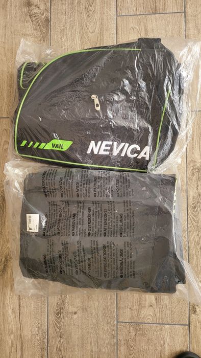Продавам нова Nevica Ski Bag за ски обувки
