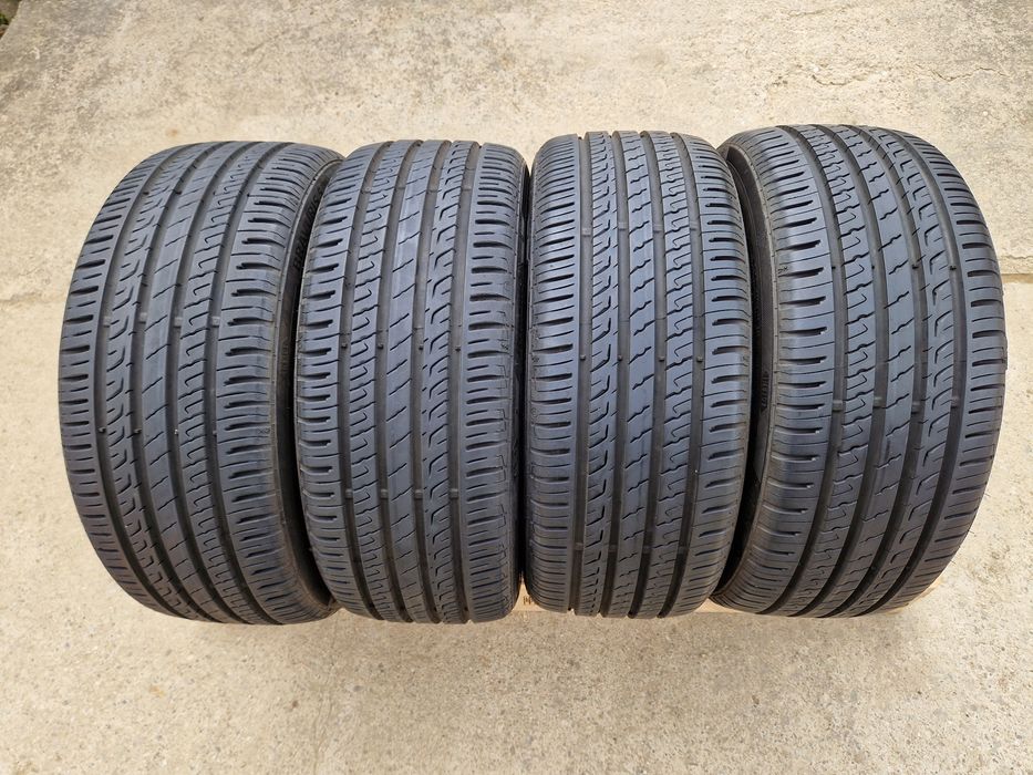 4anvelope vara 205 45 17(aprx noi) Barum 2020