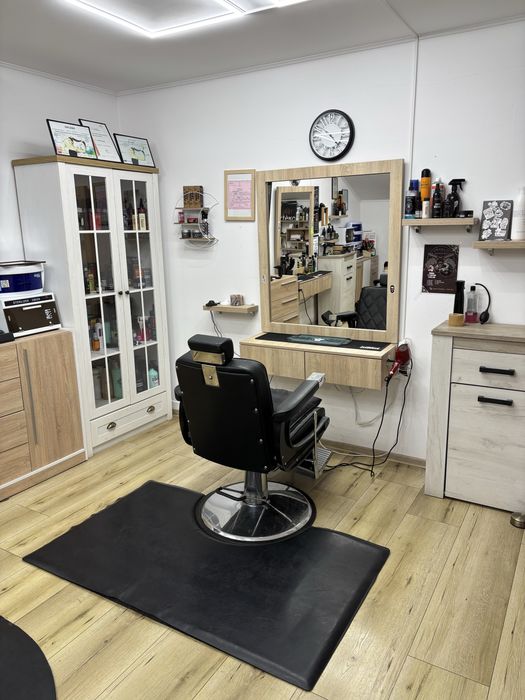 Inchiriez post Frizerie/Coafor