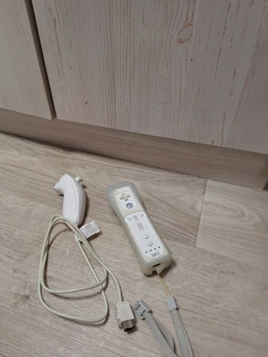 Продам игровую консоль Nintendo