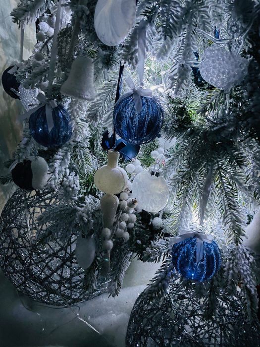 Продается 2 метровая елка