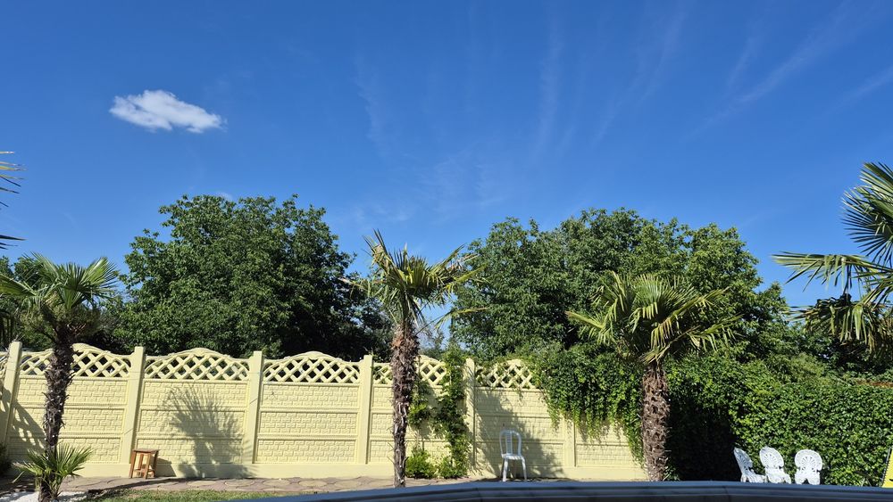 Vilă exclusivă | 250 mp locuibili ,807 mp teren | Panoramă 180° | Aproape de centru