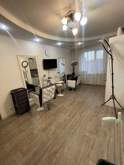 Кресло парикмахерское