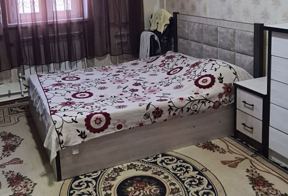 Продается кровать 160х200